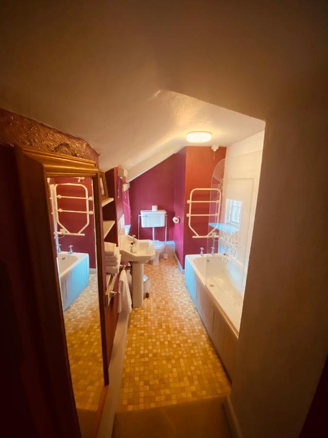 Kings Head 3* Киркбимурсайд